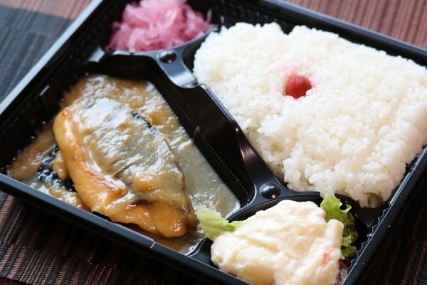 鯖の味噌煮ランチ