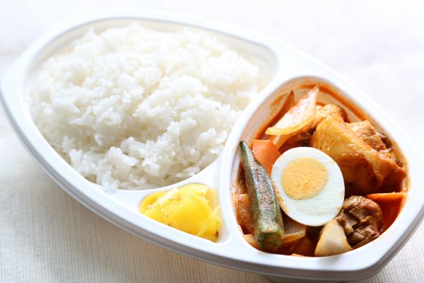 有機野菜とチキンのカレー